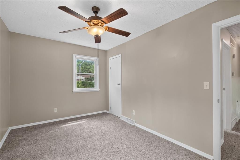 14900 Bellaire Avenue — photo 14