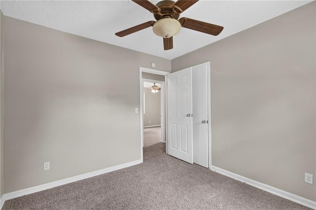 14900 Bellaire Avenue — photo 17