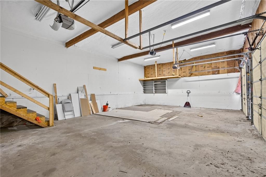 14900 Bellaire Avenue — photo 25
