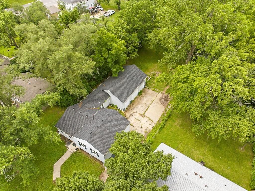 14900 Bellaire Avenue — photo 32