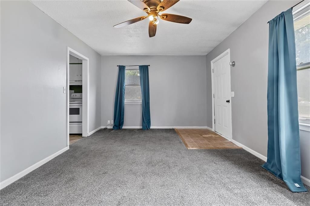519 N Garner Street — photo 10