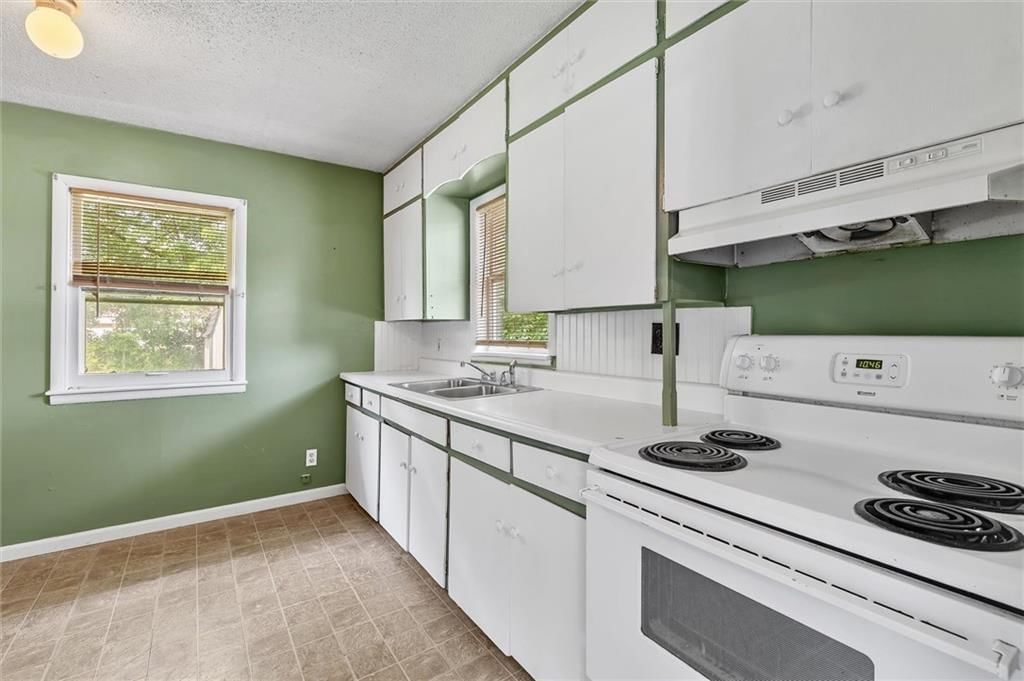 519 N Garner Street — photo 13