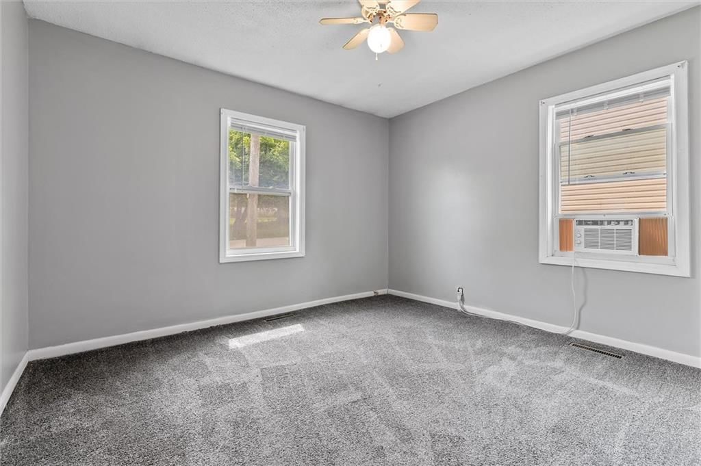 519 N Garner Street — photo 18