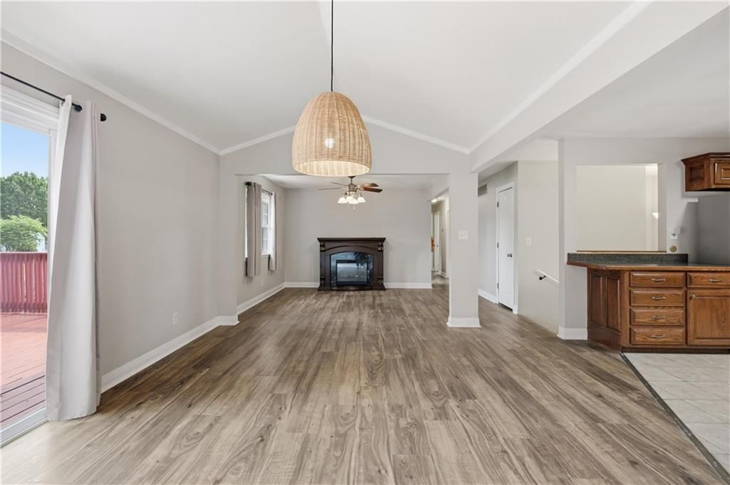 1009 Twin Lakes Drive — photo 17