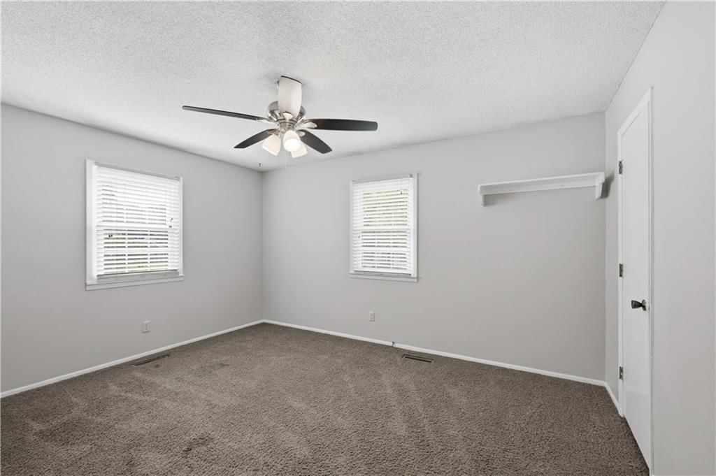 1009 Twin Lakes Drive — photo 25
