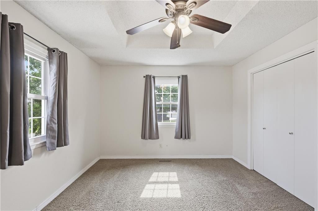1009 Twin Lakes Drive — photo 29