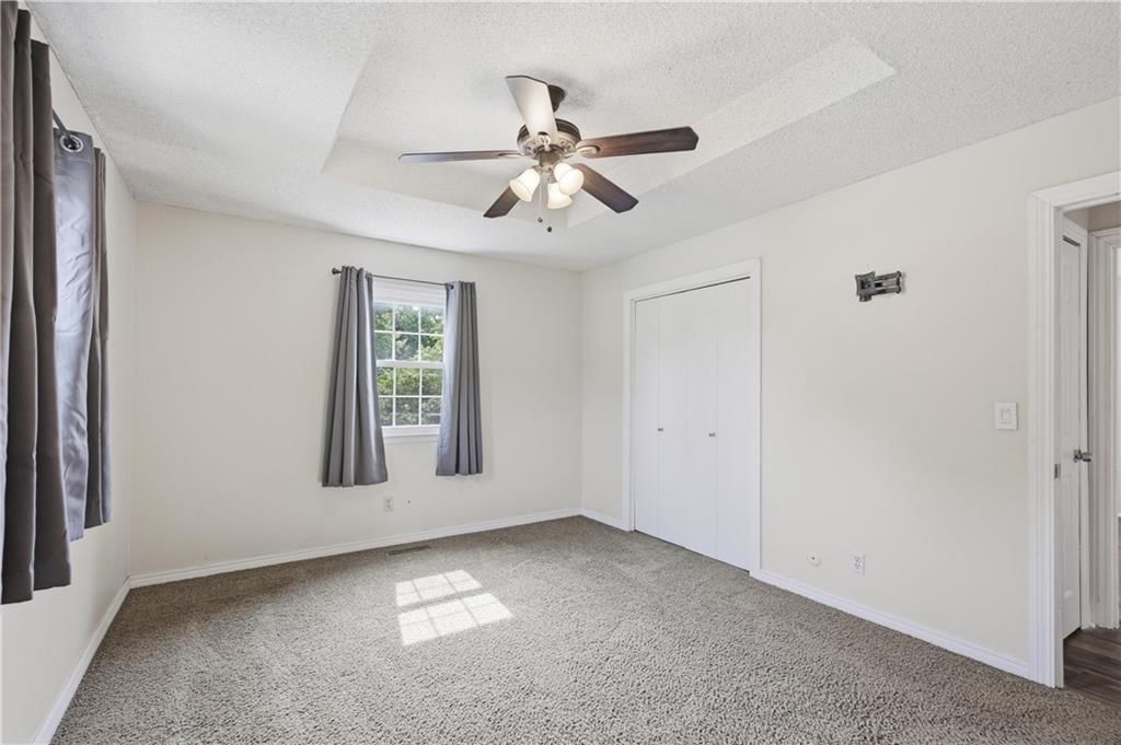 1009 Twin Lakes Drive — photo 31