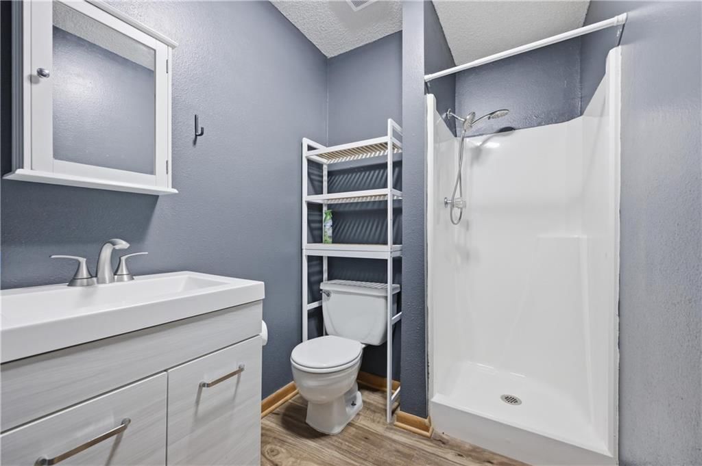 1009 Twin Lakes Drive — photo 35