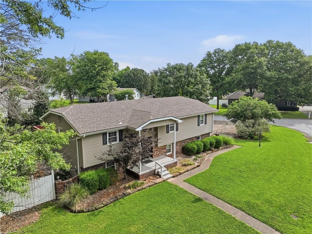 1009 Twin Lakes Drive — photo 54