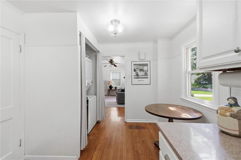 5427 Briar Street — photo 14