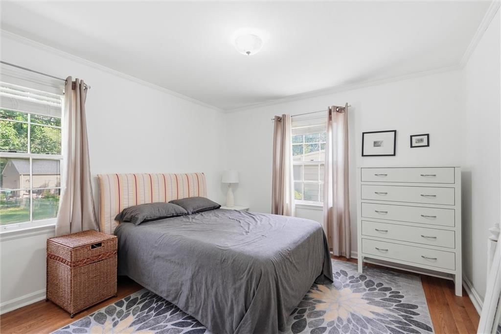 5427 Briar Street — photo 15