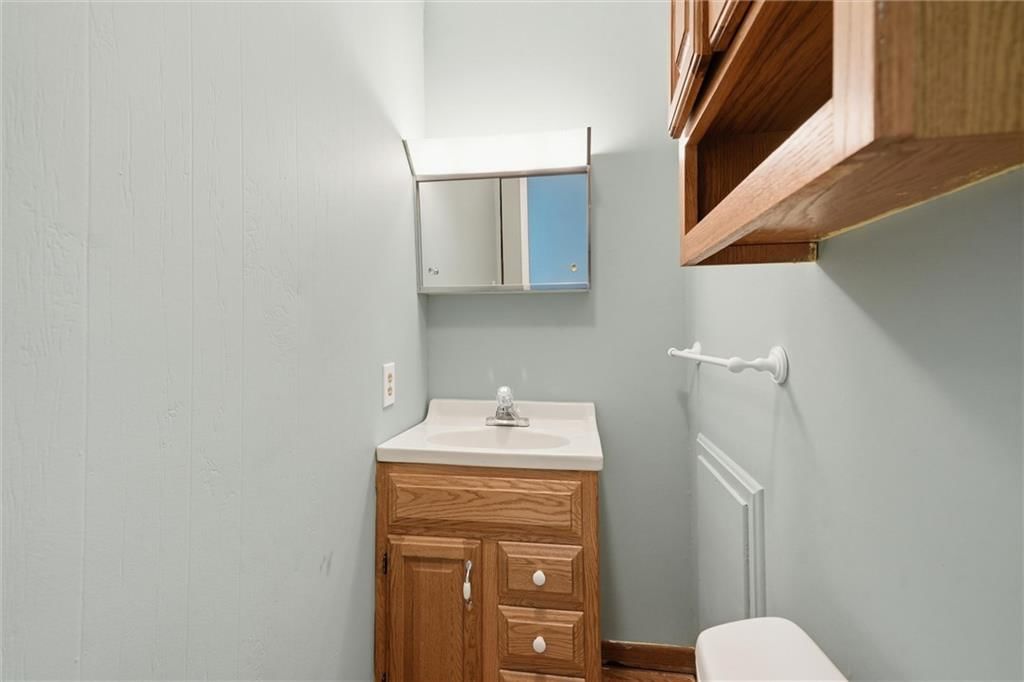 5427 Briar Street — photo 19