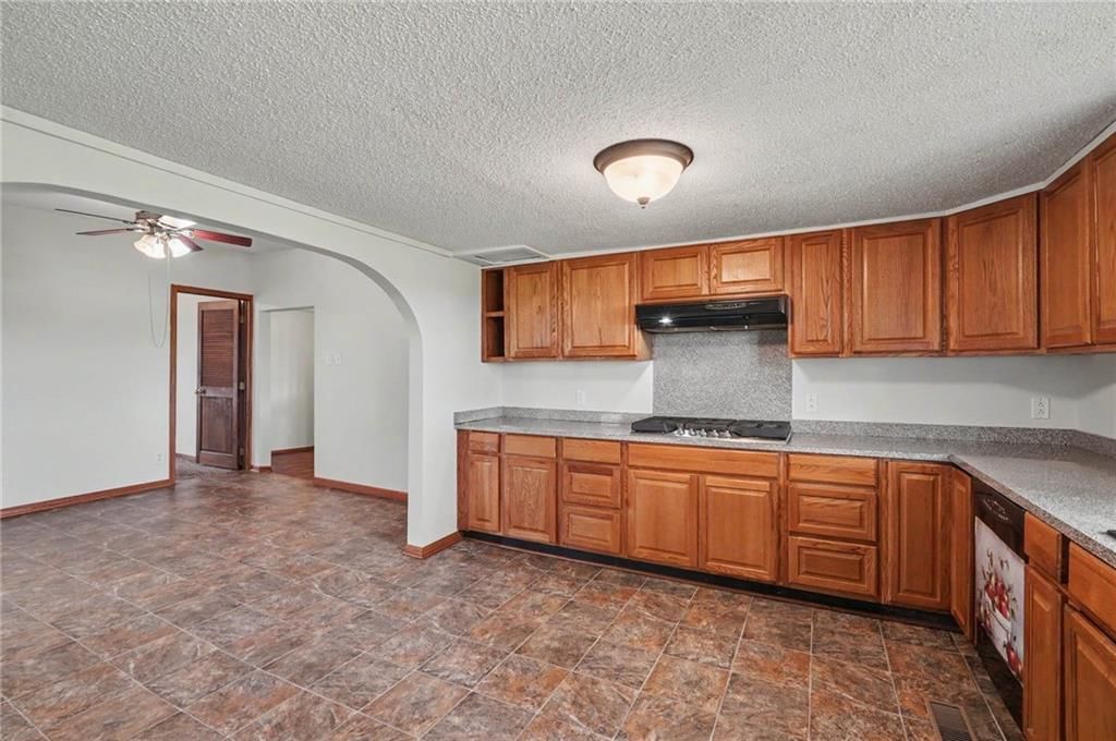 15496 Norton Road — photo 14