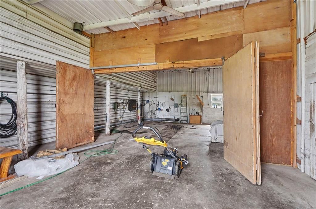 15496 Norton Road — photo 36