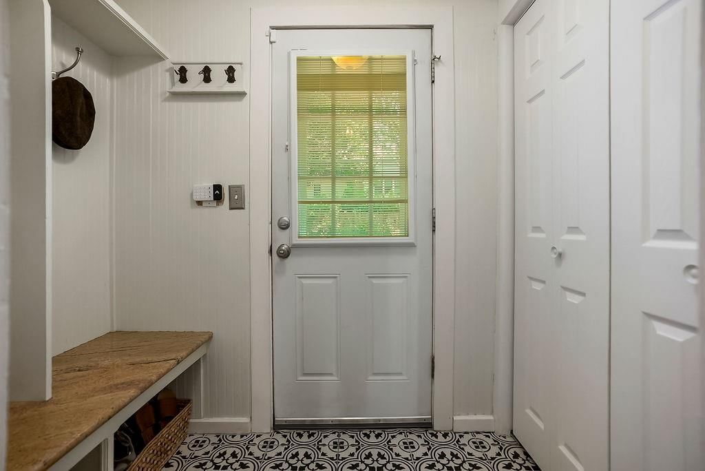 631 W 66th Terrace — photo 17