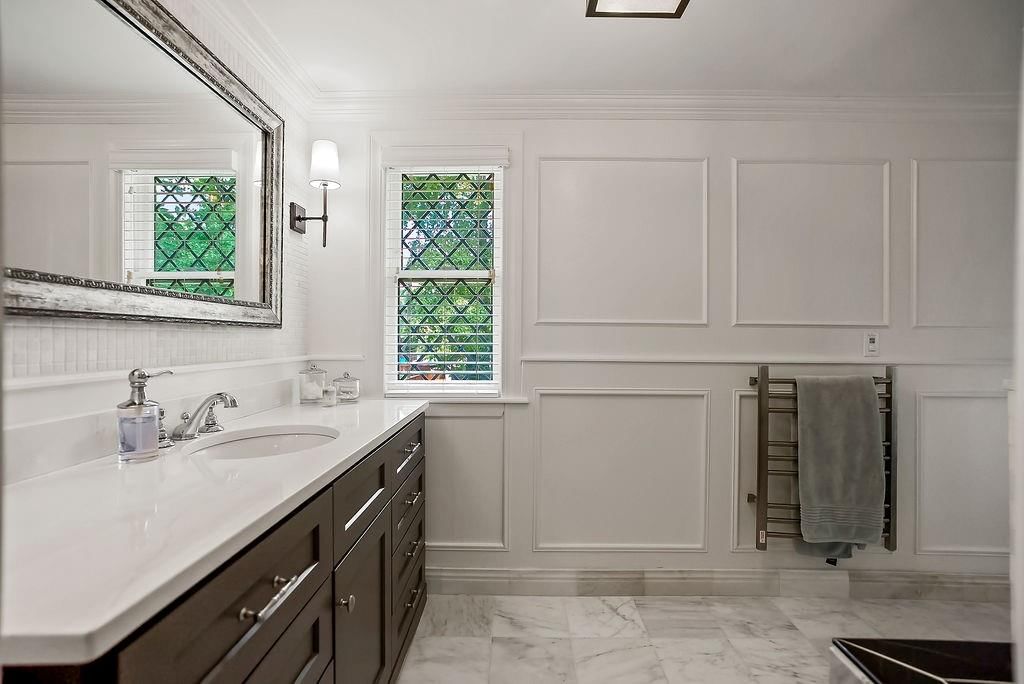 631 W 66th Terrace — photo 25