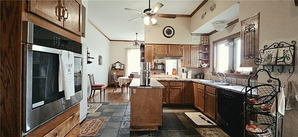 23262 Brown Road — photo 32