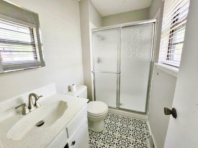313 SE Alice Street — photo 10
