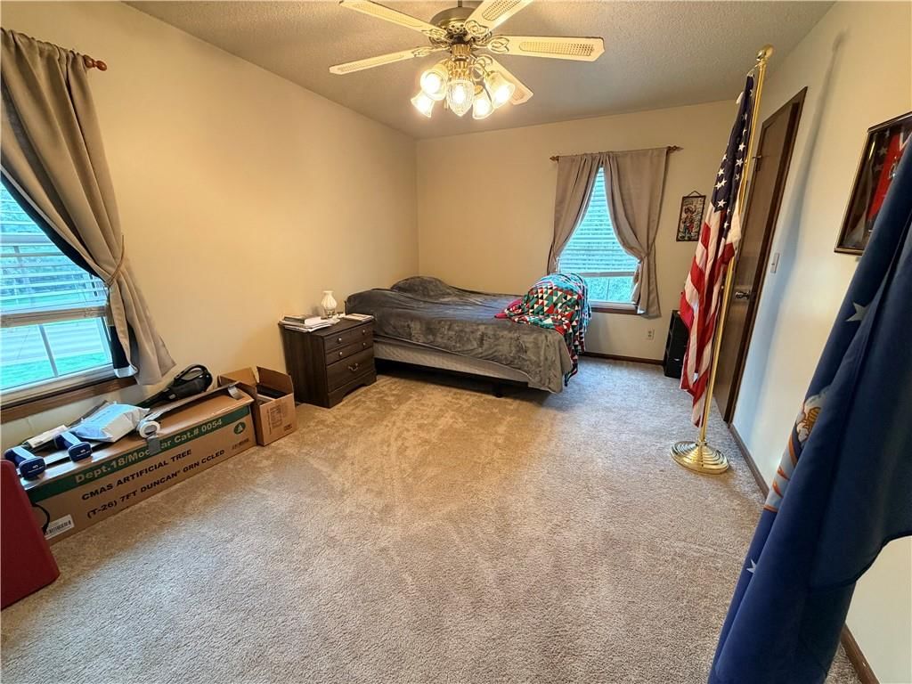 804 BIRCHWOOD Circle — photo 8