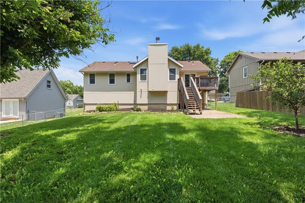 7309 Erika Court — photo 23