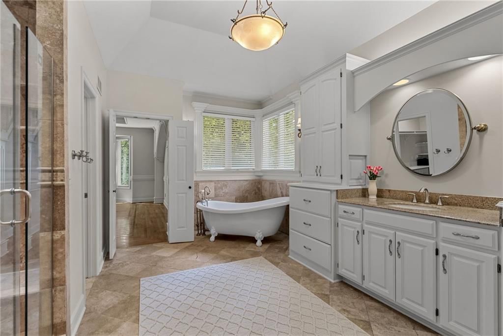11410 W 139th Terrace — photo 20