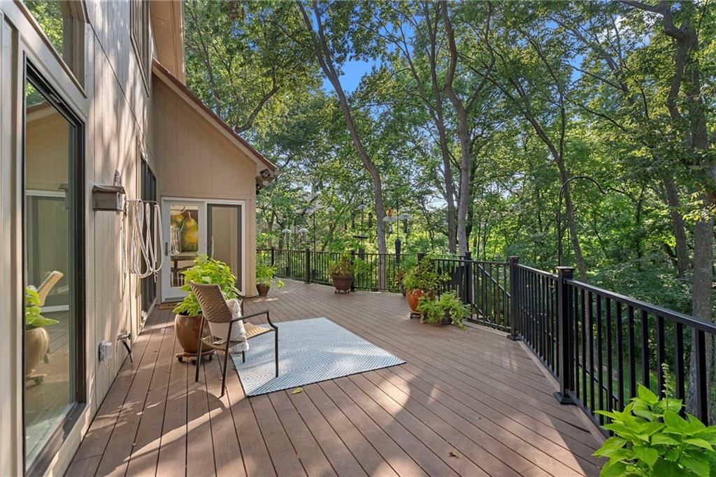 11410 W 139th Terrace — photo 41