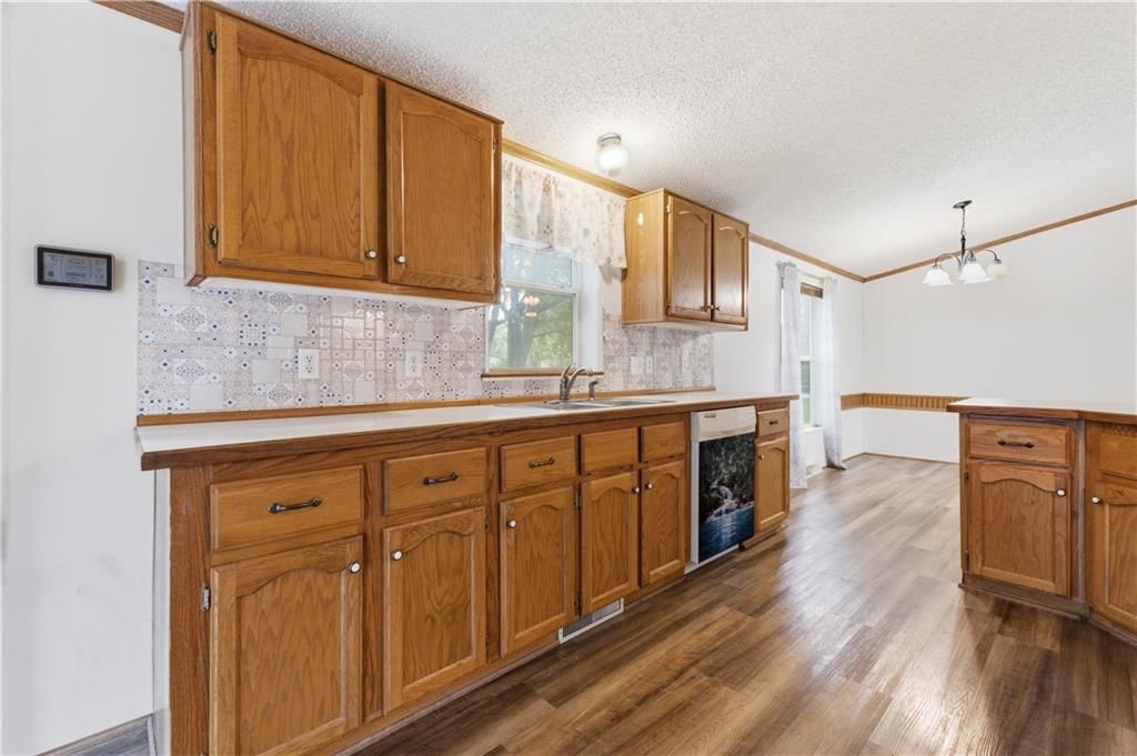 902 N Mullen Street — photo 15