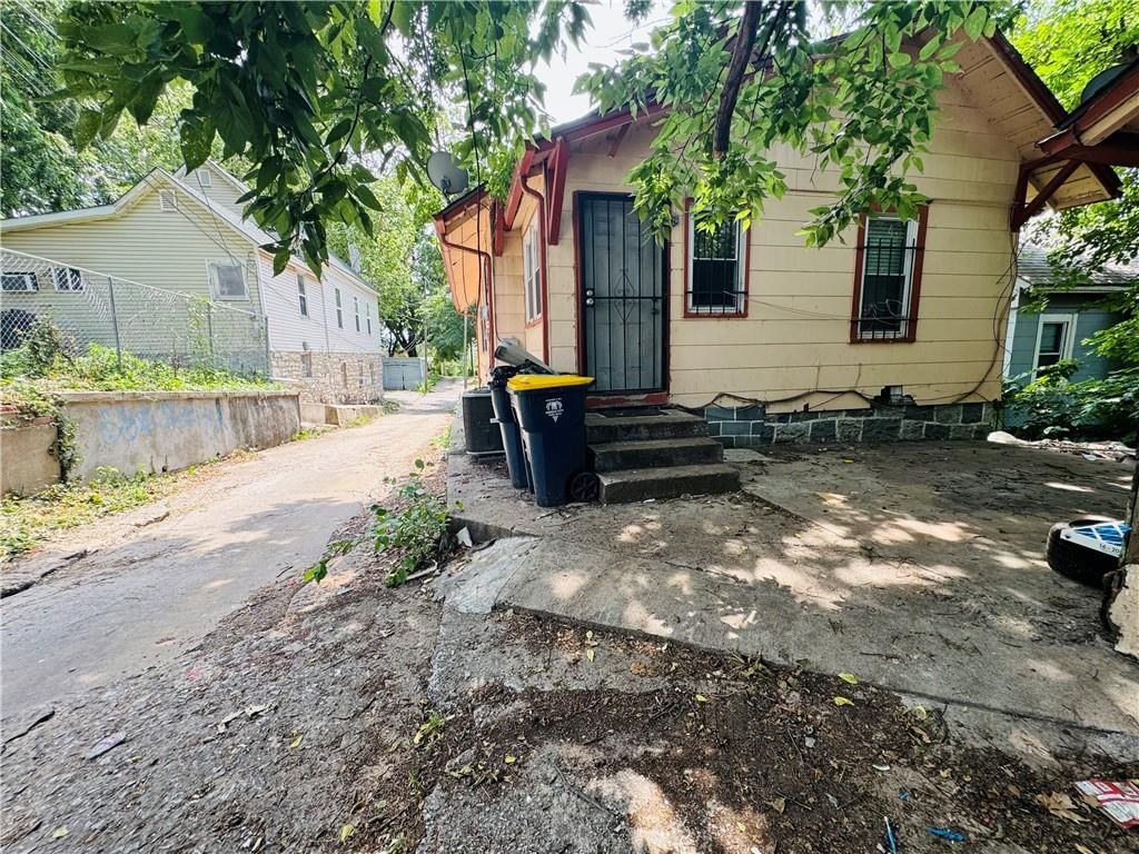 5506 Norledge Avenue — photo 11