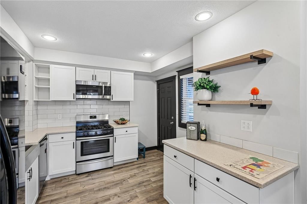 1400 E 28 Street — photo 15