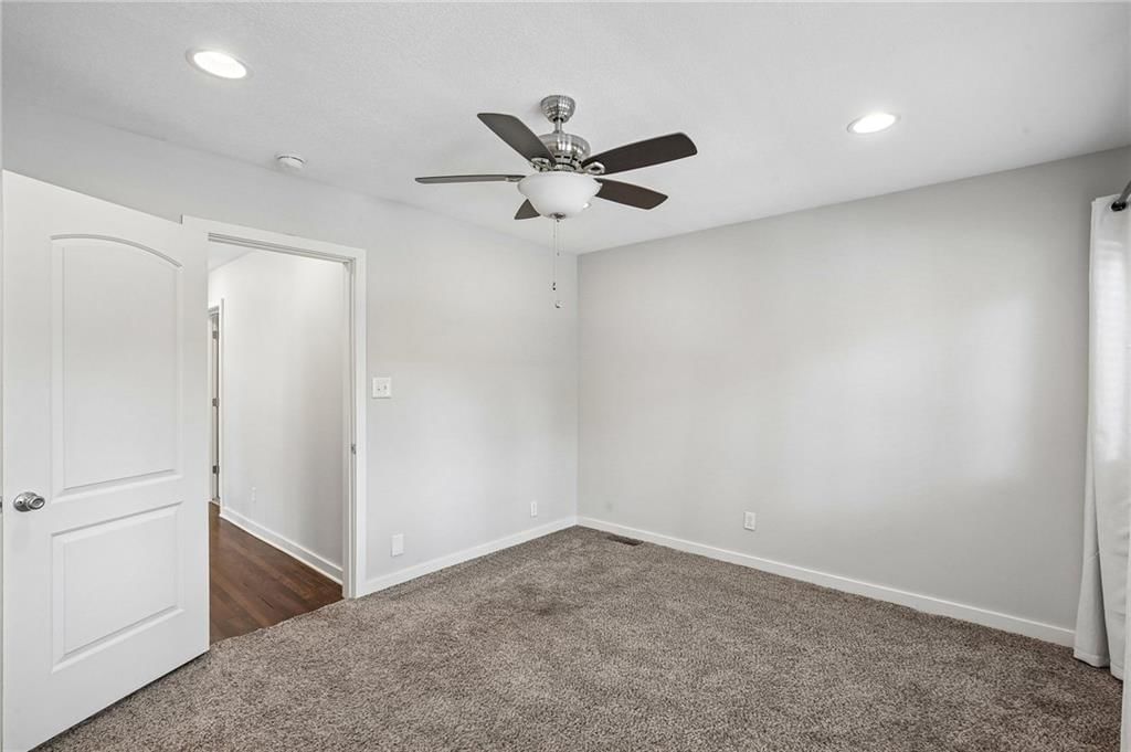 1400 E 28 Street — photo 25