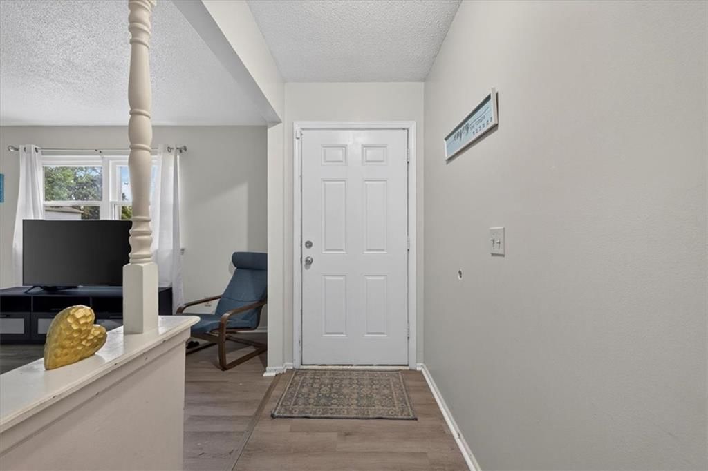 8310 Sterling Avenue — photo 6