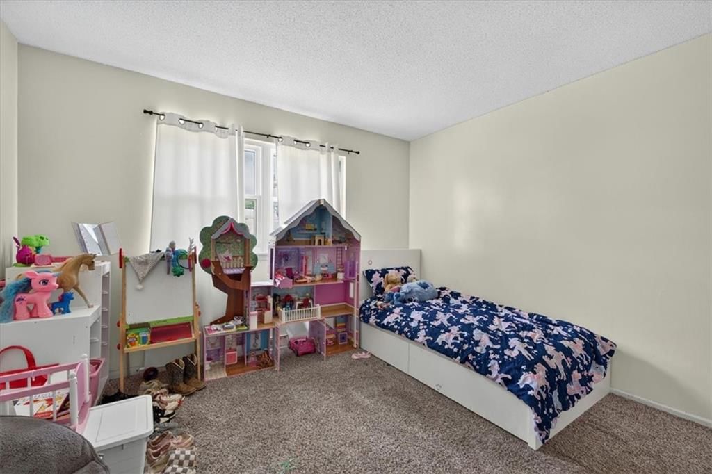8310 Sterling Avenue — photo 17