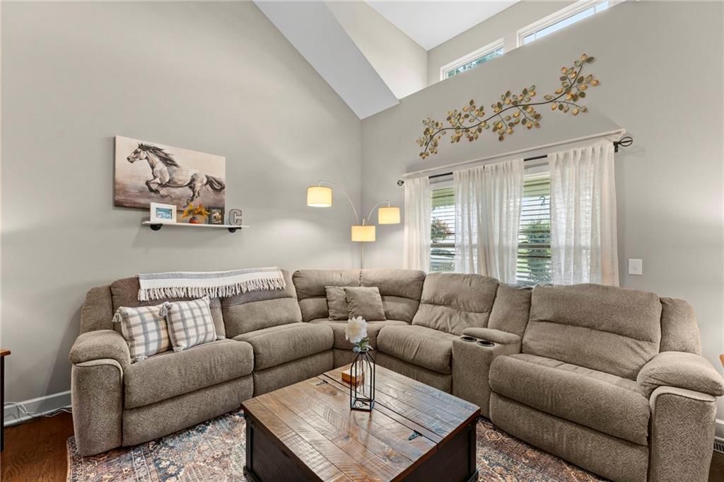21431 W 47th Terrace — photo 4