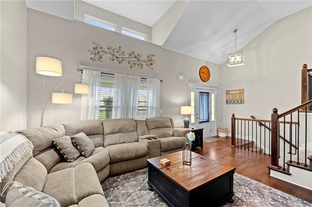 21431 W 47th Terrace — photo 5