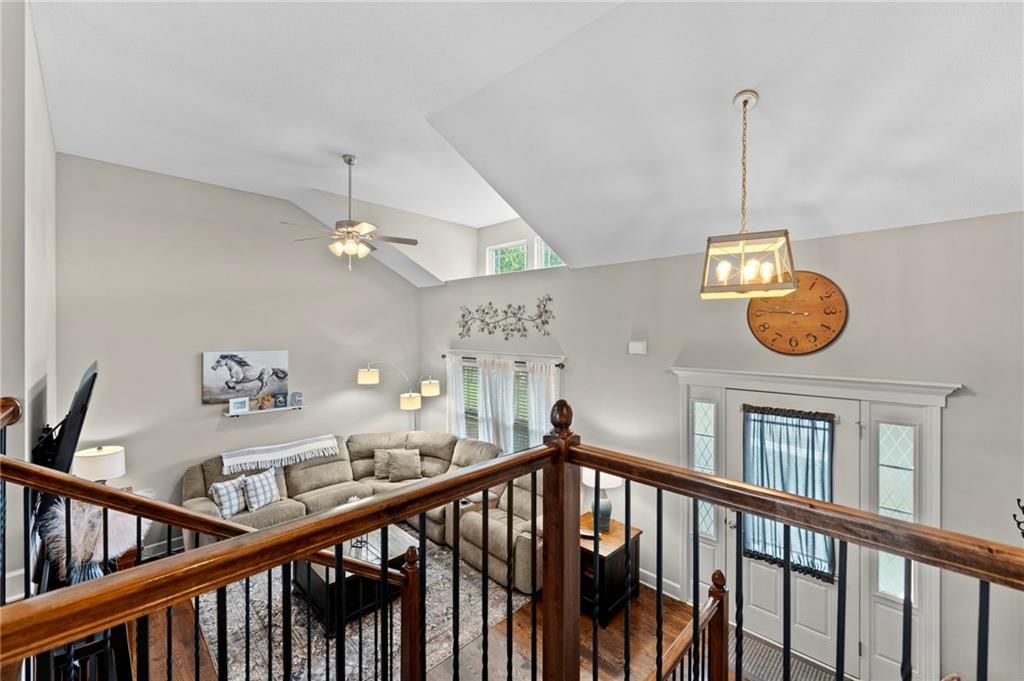 21431 W 47th Terrace — photo 8