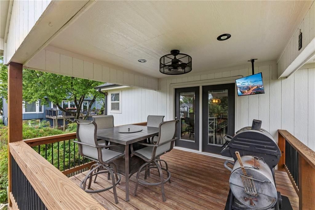21431 W 47th Terrace — photo 39