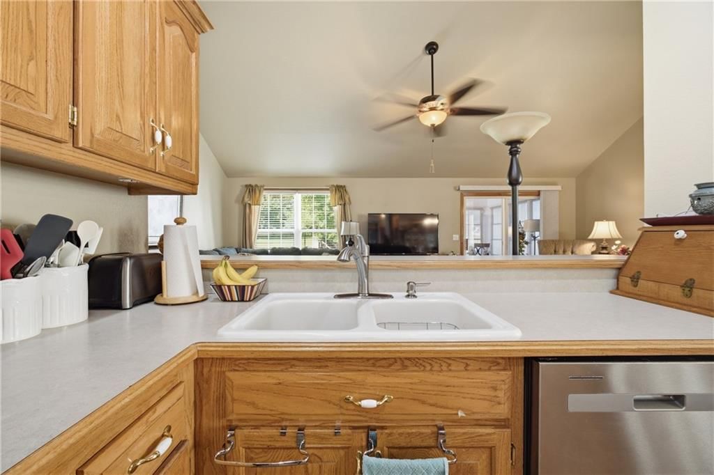 4907 Ashbey Drive — photo 14