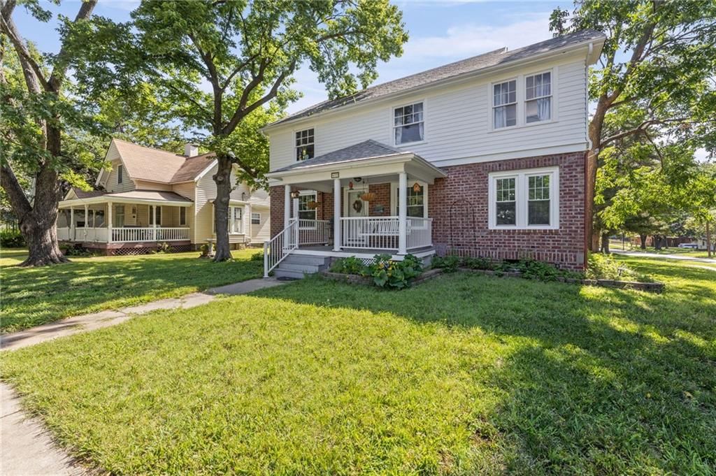 633 S Cedar Street — photo 4