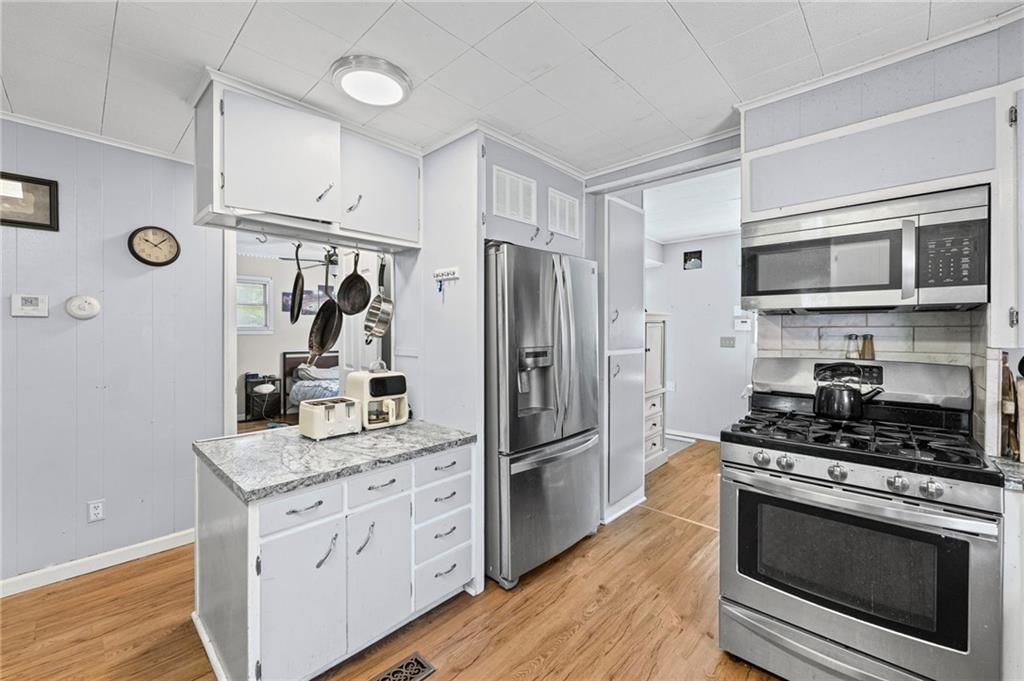 633 S Cedar Street — photo 16