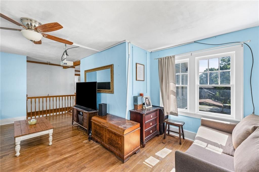 633 S Cedar Street — photo 27