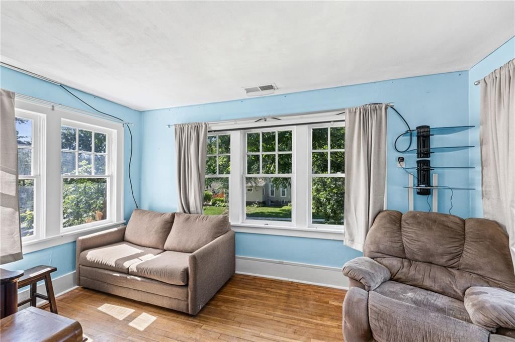 633 S Cedar Street — photo 29