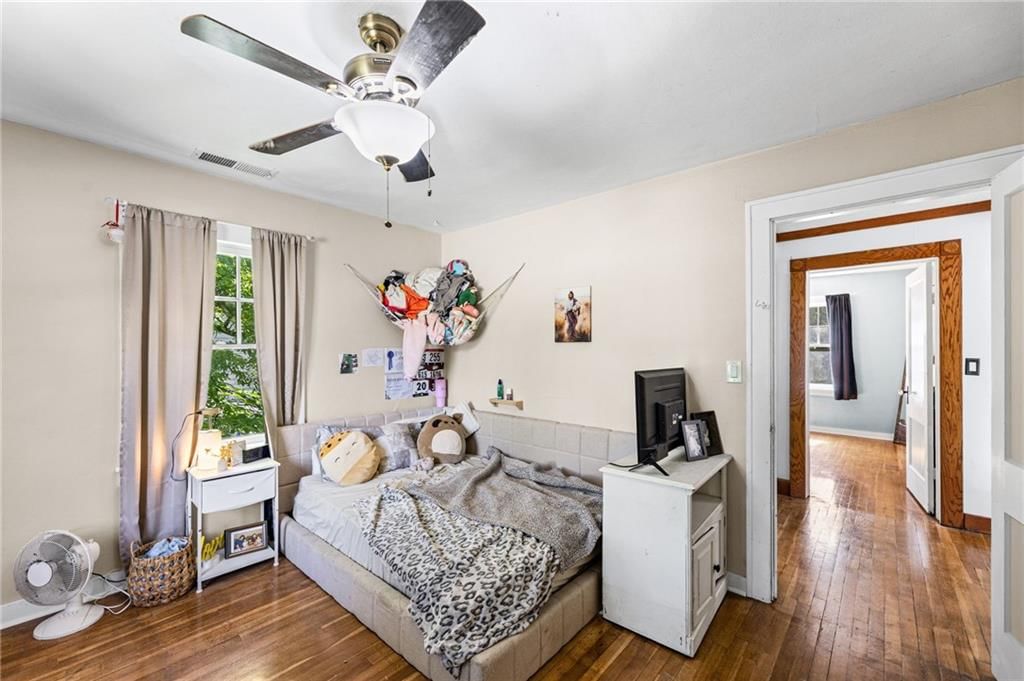 633 S Cedar Street — photo 33