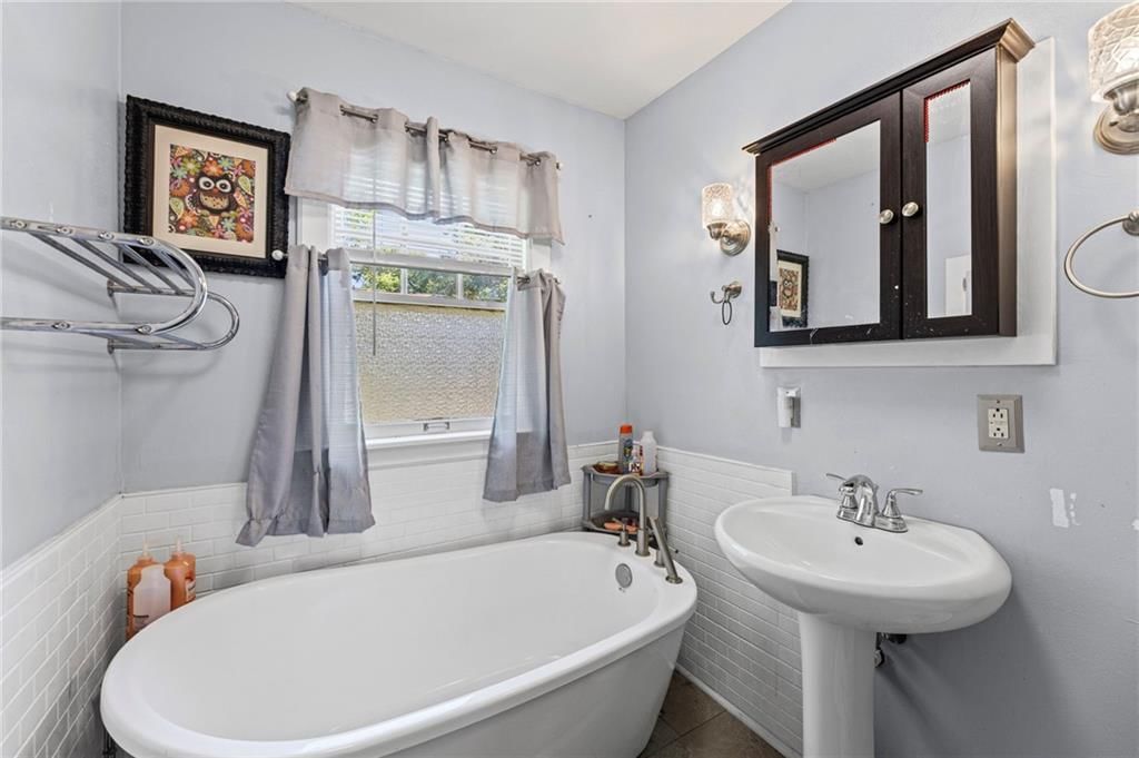 633 S Cedar Street — photo 37