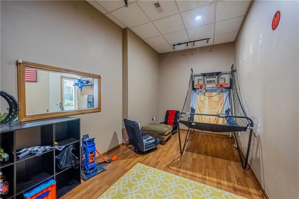 18152 E 205th Street — photo 38