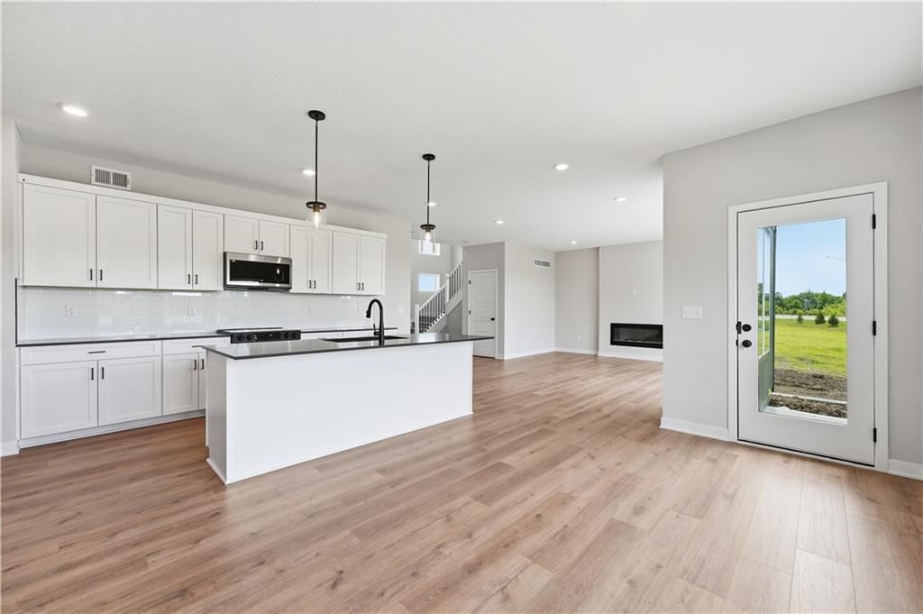 16657 Lawson Street — photo 16