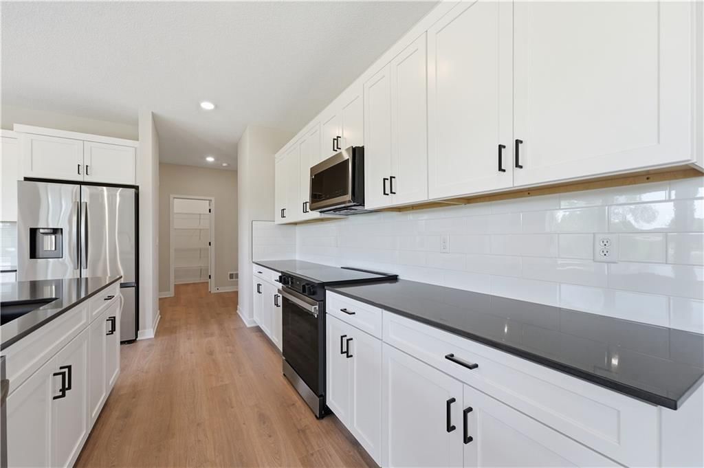16657 Lawson Street — photo 18