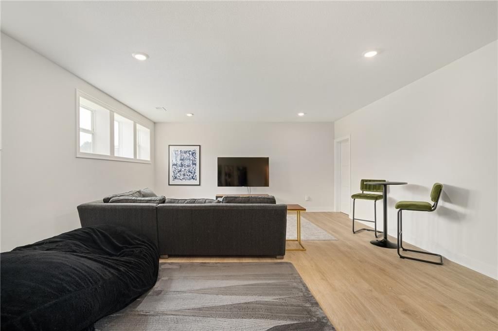 9037 Mesquite Street — photo 40