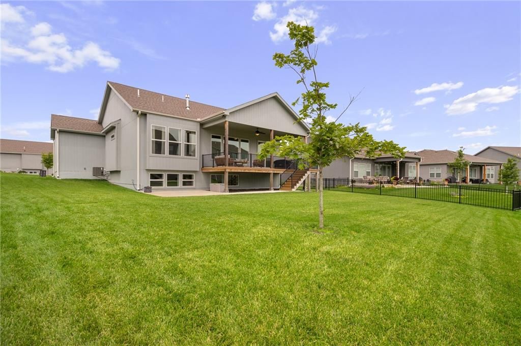 9037 Mesquite Street — photo 55