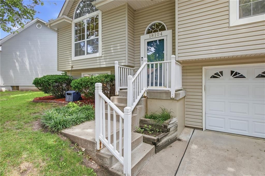 18104 E 31st Terrace Drive S — photo 4