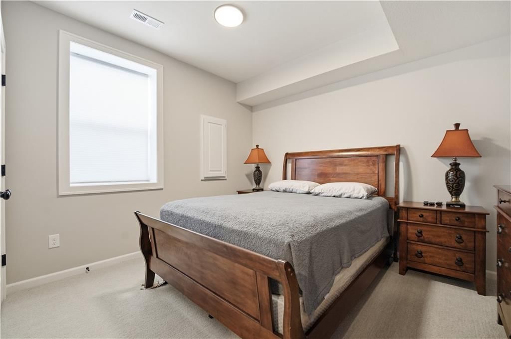 1811 Winchester Drive — photo 25